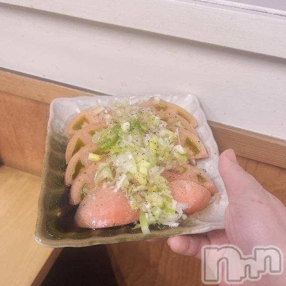 新潟デリヘル奥様特急 新潟店(オクサマトッキュウニイガタテン)りりな(29)の2025年12月5日写メブログ「トマトのサラダ🍅🥗」