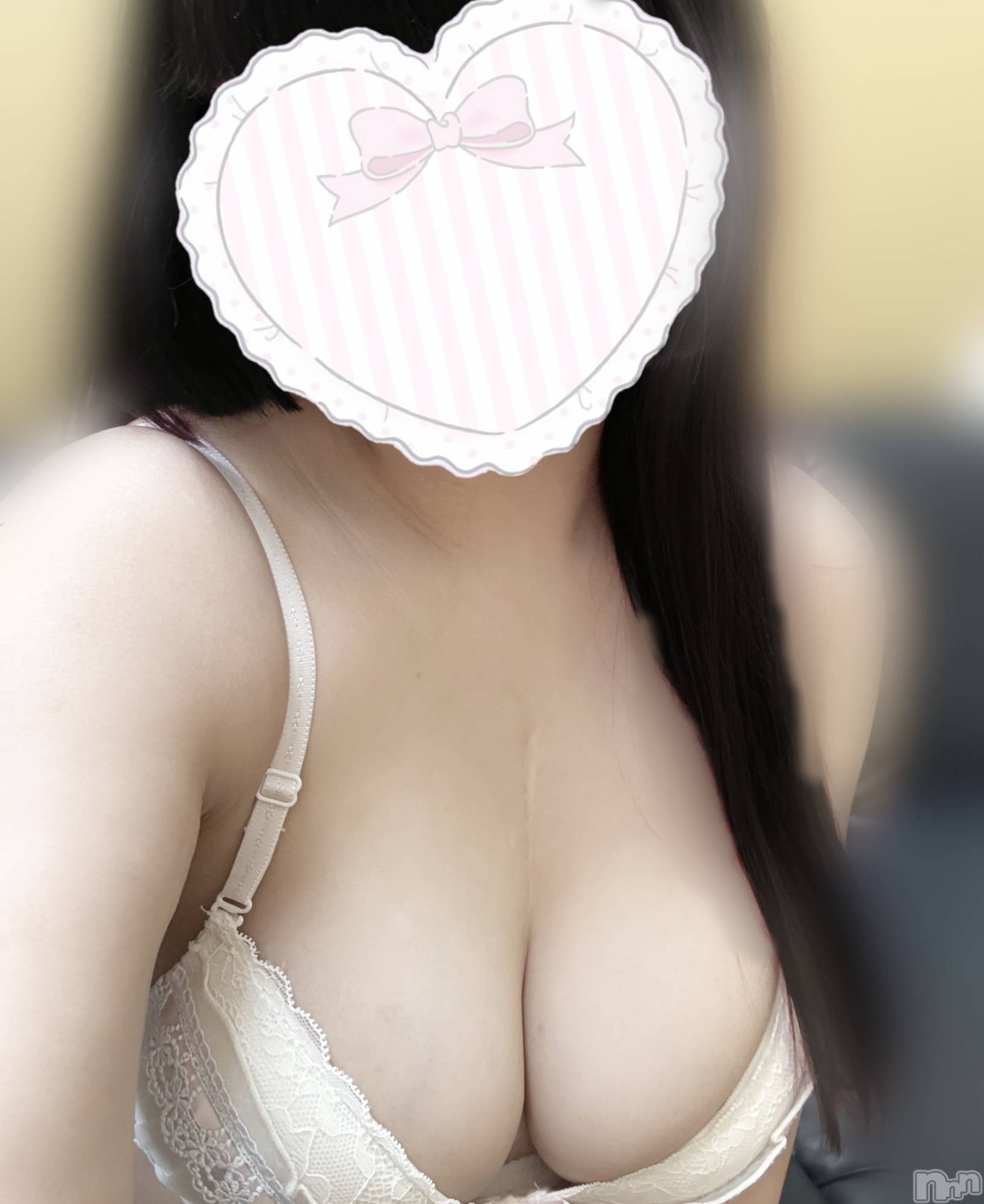 新潟デリヘルA(エース)もか(A)(18)の2025年11月8日写メブログ「ねっ、ちゅー、？」