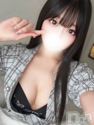 らぶ(21) 身長164cm、スリーサイズB87(E).W56.H84。上越デリヘル BLUE BIRD上越店(ブルーバード上越店)在籍。
