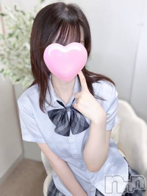 体験かぐやちゃん(18) 身長152cm、スリーサイズB83(C).W54.H82。新潟デリヘル sleepy girl(スリーピーガール)在籍。