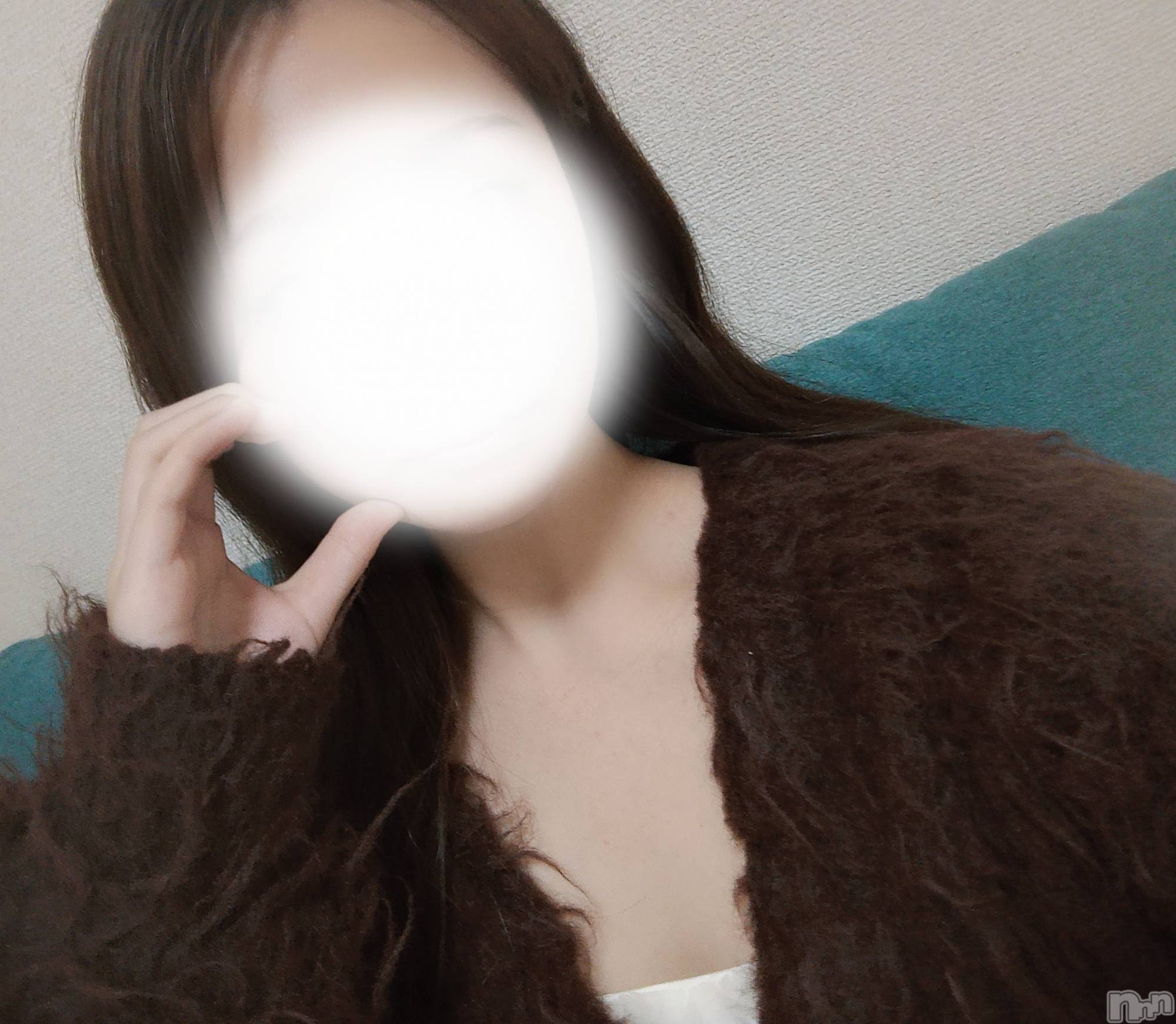 三条デリヘルalphaGOLD(アルファゴールド)ツキ(18)の2025年10月24日写メブログ「🦢‪しあわせな夜」