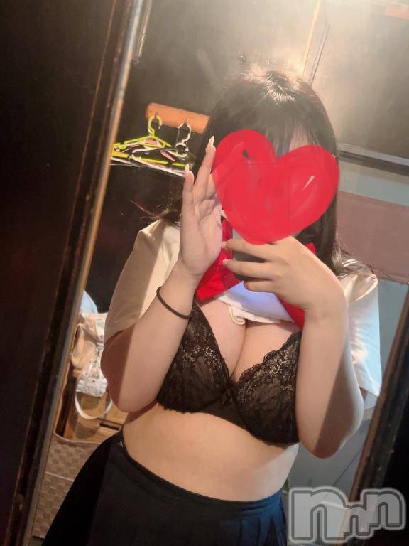 新潟デリヘル奥様特急 新潟店(オクサマトッキュウニイガタテン)らいち(21)の2025年10月24日写メブログ「3日目😳💕」