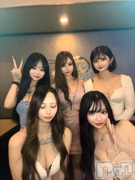 ���ܱ������ʥå��������륺�С�Lounge FLEUR(�饦�󥸥ե롼��) �� 2026ǯ9��30���̥�֥�����9月30日（水）出勤情報��