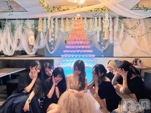 ���ܱ������ʥå��������륺�С�Lounge FLEUR(�饦�󥸥ե롼��) �� 2026ǯ10��26���̥�֥�����10��26���ʷ�˽жо����
