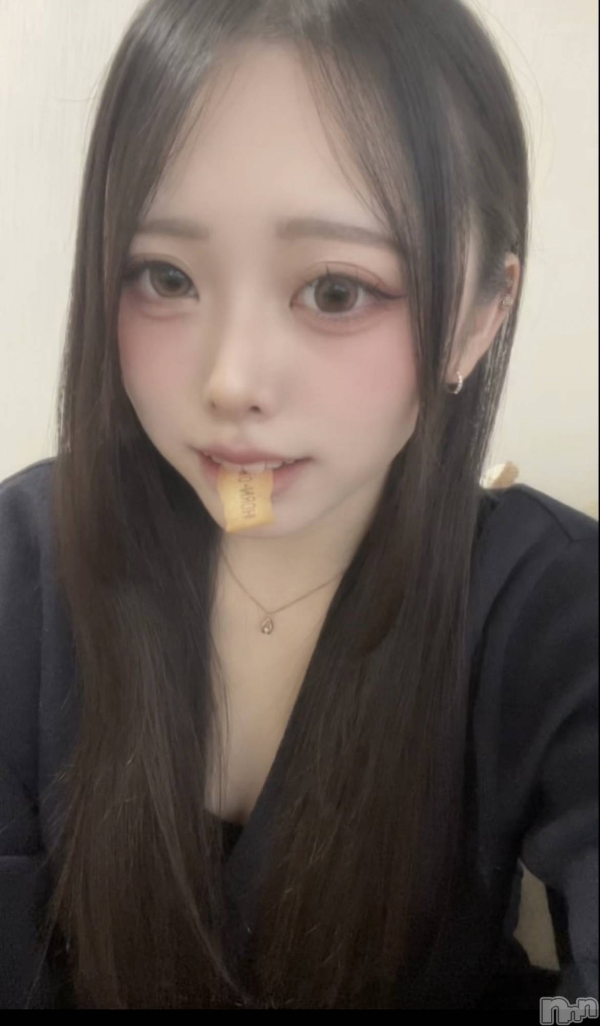 ʥå륺СSnack amie(ʥå ) 2025ǯ1029̥֥֤٤ûҤɤ֤ĤϥХ̣ɡ