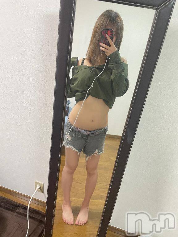 新潟デリヘル新潟人妻　2nd Wife(セカンドワイフ)体験。れいな奥様(28)の2026年1月12日写メブログ「えっとね…」