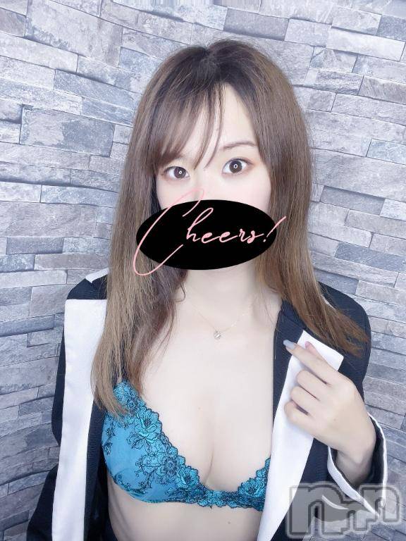 新潟デリヘルMinx(ミンクス) 凛【新人】(26)の11月22日写メブログ「出勤完了(*`･ω･)ゞ」