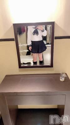 新潟デリヘル Minx(ミンクス) 凛【新人】(26)の11月23日写メブログ「出勤完了(*`･ω･)ゞ」