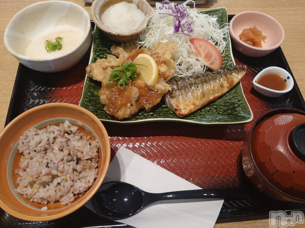 新潟デリヘル熟女の風俗 最終章(ジュクジョノフウゾクサイシュウショウ) ちより(49)の11月6日写メブログ「本日出勤します💕」