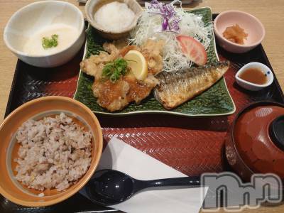 新潟デリヘル 熟女の風俗 最終章(ジュクジョノフウゾクサイシュウショウ) ちより(49)の11月6日写メブログ「本日出勤します💕」