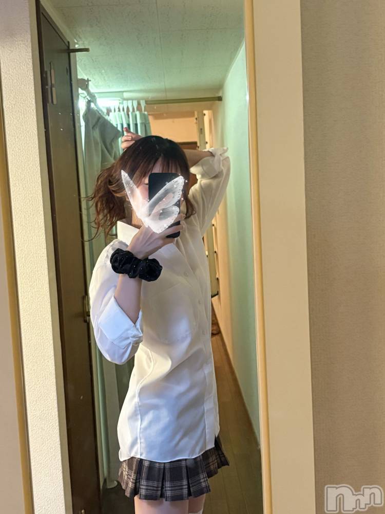 新潟メンズエステあろまえすて＠新潟(アロマエステアットニイガタ) 蝶羽＊あげは(23)の11月27日写メブログ「キャバ嬢？🦋」