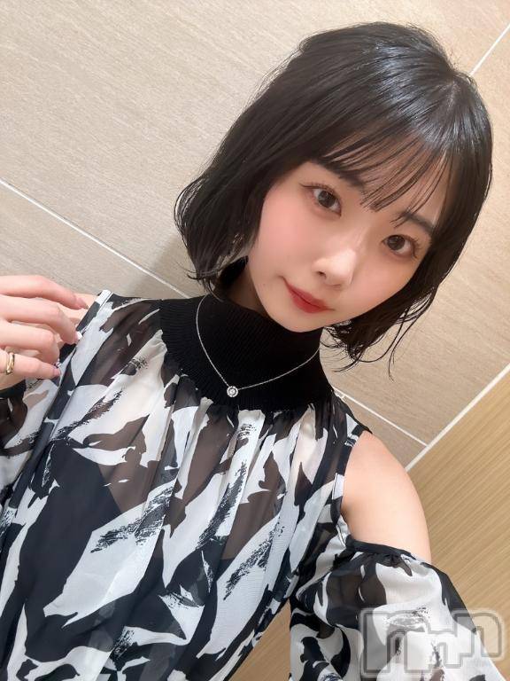 長岡デリヘルROOKIE(ルーキー)あすか☆プラチナ(23)の2025年10月30日写メブログ「📨デミトマトのお兄様🕊️」