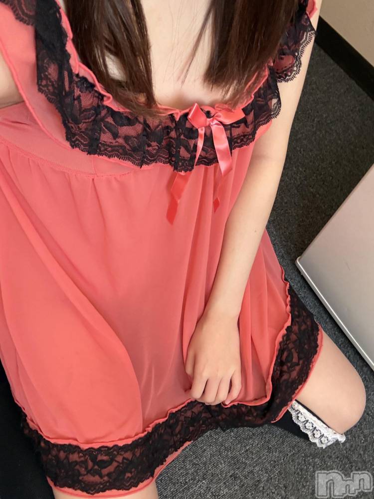 新潟おっパブSUPER ANGEL(スーパーエンジェル) 三葉せり(20)の8月1日写メブログ「こんばんは😸」