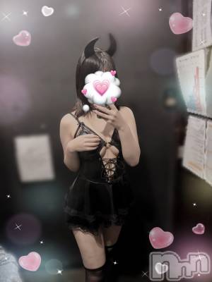 水川じゅん(24) スリーサイズB().W.H。新潟おっパブ SUPER ANGEL(スーパーエンジェル)在籍。