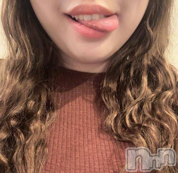 佐久発デリヘル佐久上田人妻隊(サクウエダヒトヅマタイ)まな(27)の2025年11月12日写メブログ「ねむむってなってる」