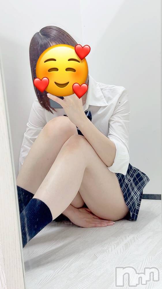 三条デリヘル新潟デリヘル倶楽部　三条店(ニイガタデリヘルクラブ　サンジョウテン) あや(25)の10月22日写メブログ「初出勤✨」