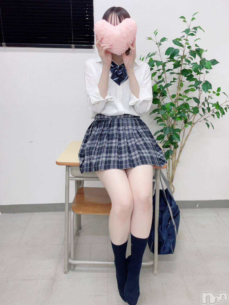 あや