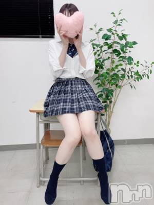 あや(25) 身長153cm、スリーサイズB83(C).W57.H84。三条デリヘル 新潟デリヘル倶楽部　三条店(ニイガタデリヘルクラブ　サンジョウテン)在籍。