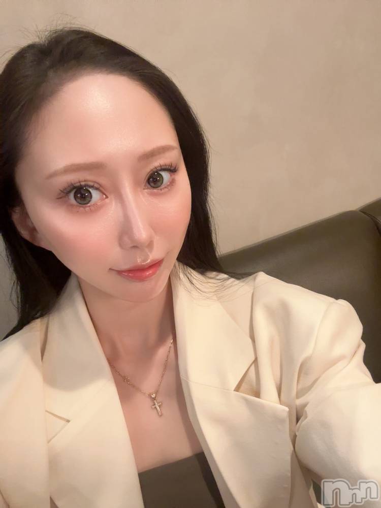 ��Į����Х��顦�����BELUGA(�٥롼��) �ꤵ��1��2���̥�֥����������ޤ��Ƥ���ǤȤ��������ޤ�🎍🌅��