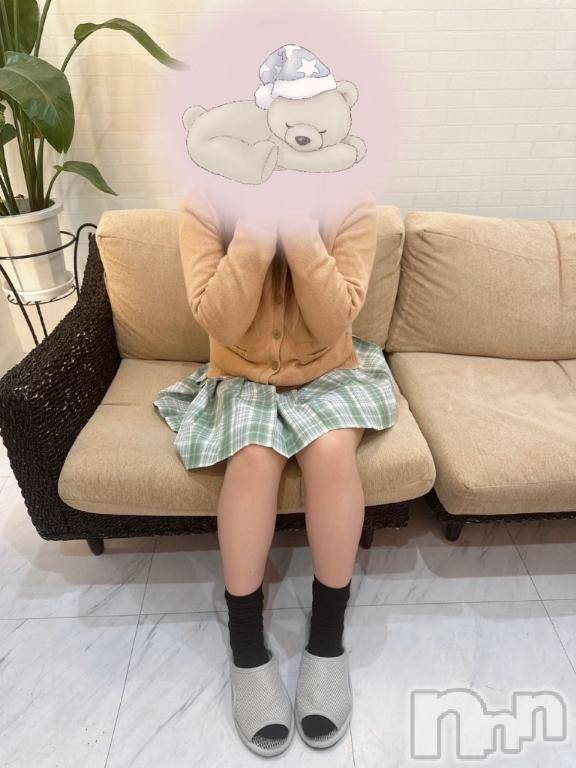 長岡デリヘル純・無垢(ジュンムク)めな(19)の2026年4月10日写メブログ「 出勤✨」