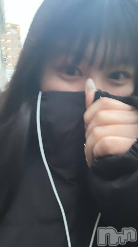 新潟デリヘル奥様特急 新潟店(オクサマトッキュウニイガタテン)こなん(21)の2025年11月21日写メブログ「休みです！🥺」