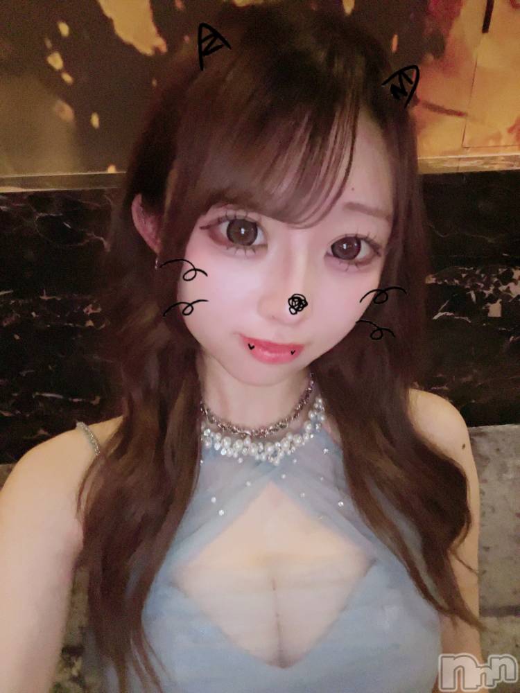 ���ܱ�������Х��顦�����CLUB FOUR LEAF(�ե����꡼��) �ͤͤ�1��2���̥�֥����֤�������Ǥ�(ˆ .  ̫ . )