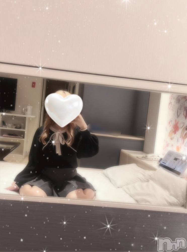 新潟デリヘルCherish Amulet(チェリッシュ アミュレット) みあ★ ≪未経験美少女≫(22)の11月30日写メブログ「お久しぶりです 🥺」