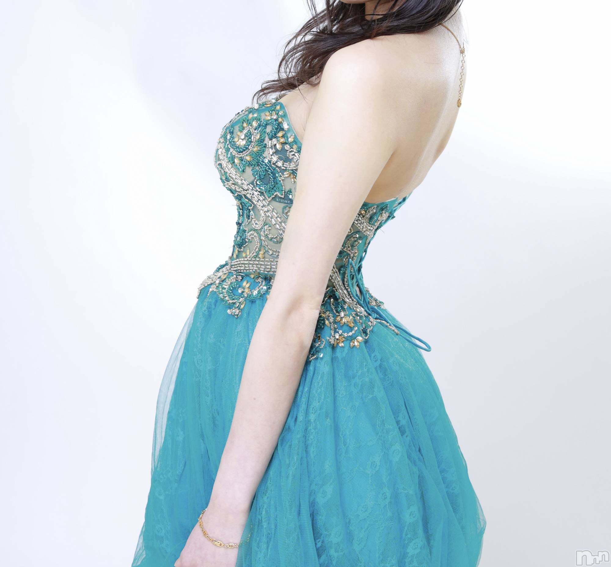 Х顦GRAND ROUGE(롼) 2025ǯ111̥֥֤Ǥ