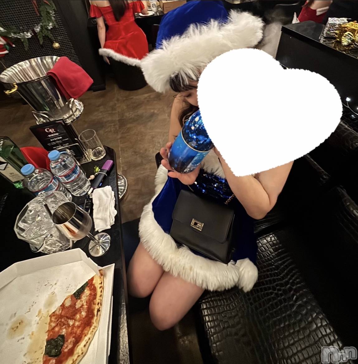 �����������Х��顦�����GRAND ROUGE(�����롼����) ��2026ǯ1��4���̥�֥��������Ф���������