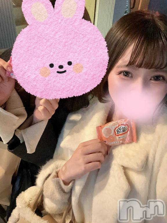 長岡デリヘルROOKIE(ルーキー)りょう☆プラチナ(22)の2025年11月23日写メブログ「あと2日ﾄﾞｷﾄﾞｷ///💓」