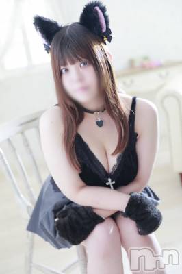 かな(25) 身長156cm、スリーサイズB94(E).W79.H97。新潟デリヘル 新潟市鳥屋野潟ちゃんこ(ニイガタシトヤノガタチャンコ)在籍。