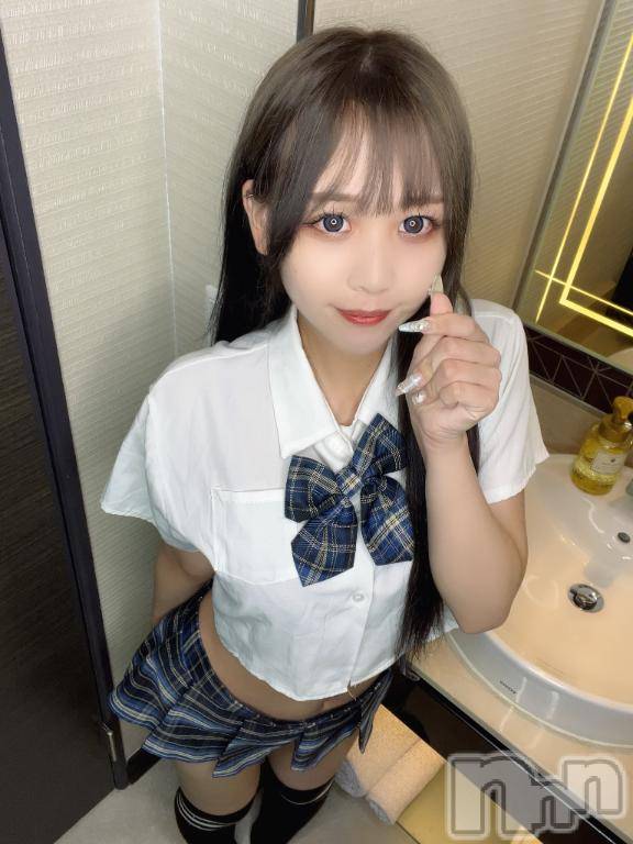 長岡デリヘルROOKIE(ルーキー)りりか(22)の2025年10月31日写メブログ「会えるの楽しみだなっ😍」