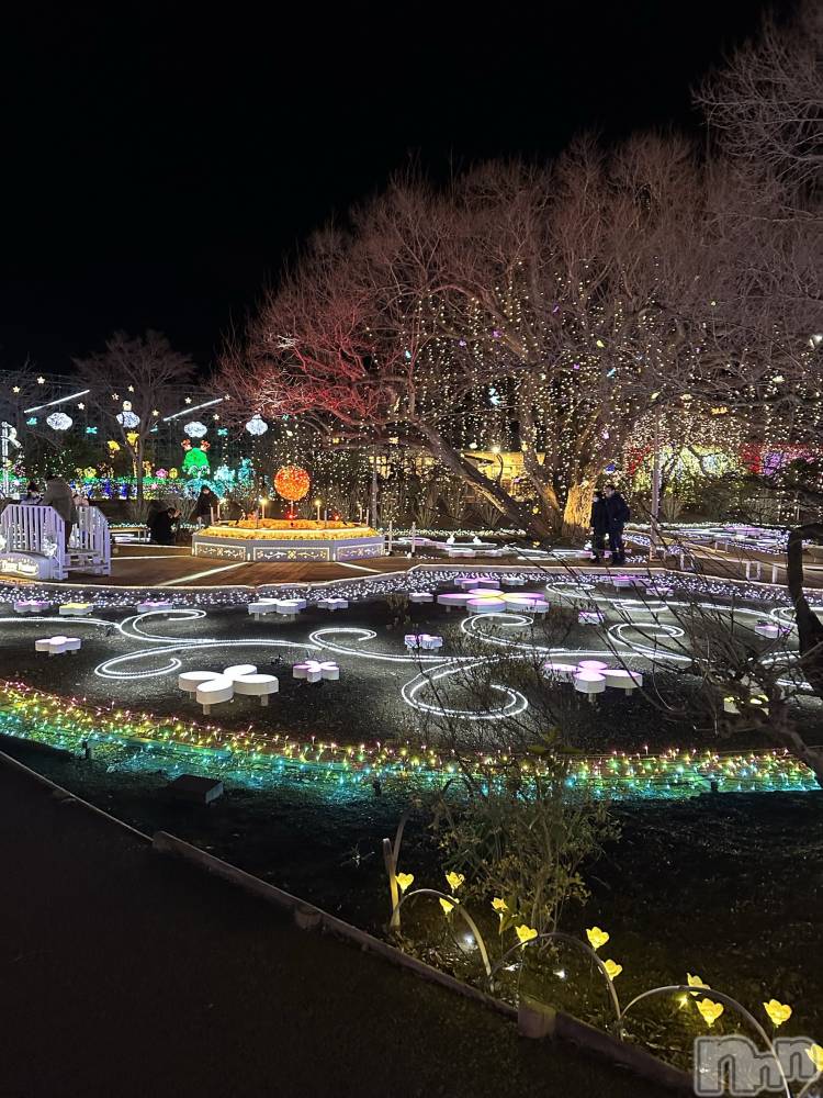 新潟メンズエステMen's Spa 神の手(メンズスパカミノテ) 【新人】本条まい(23)の12月24日写メブログ「クリスマスイブ🎅🏻🎀」