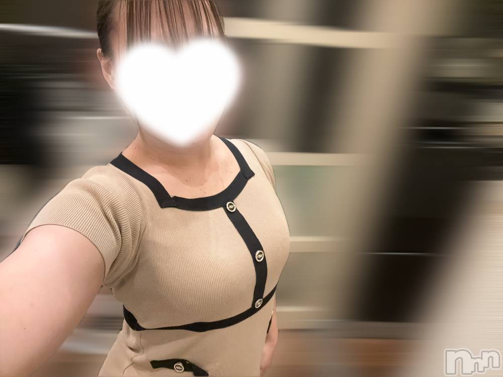 新潟メンズエステMen's Spa 神の手(メンズスパカミノテ) 【新人】朝宮しおん(21)の3月31日写メブログ「いつくるの❓」