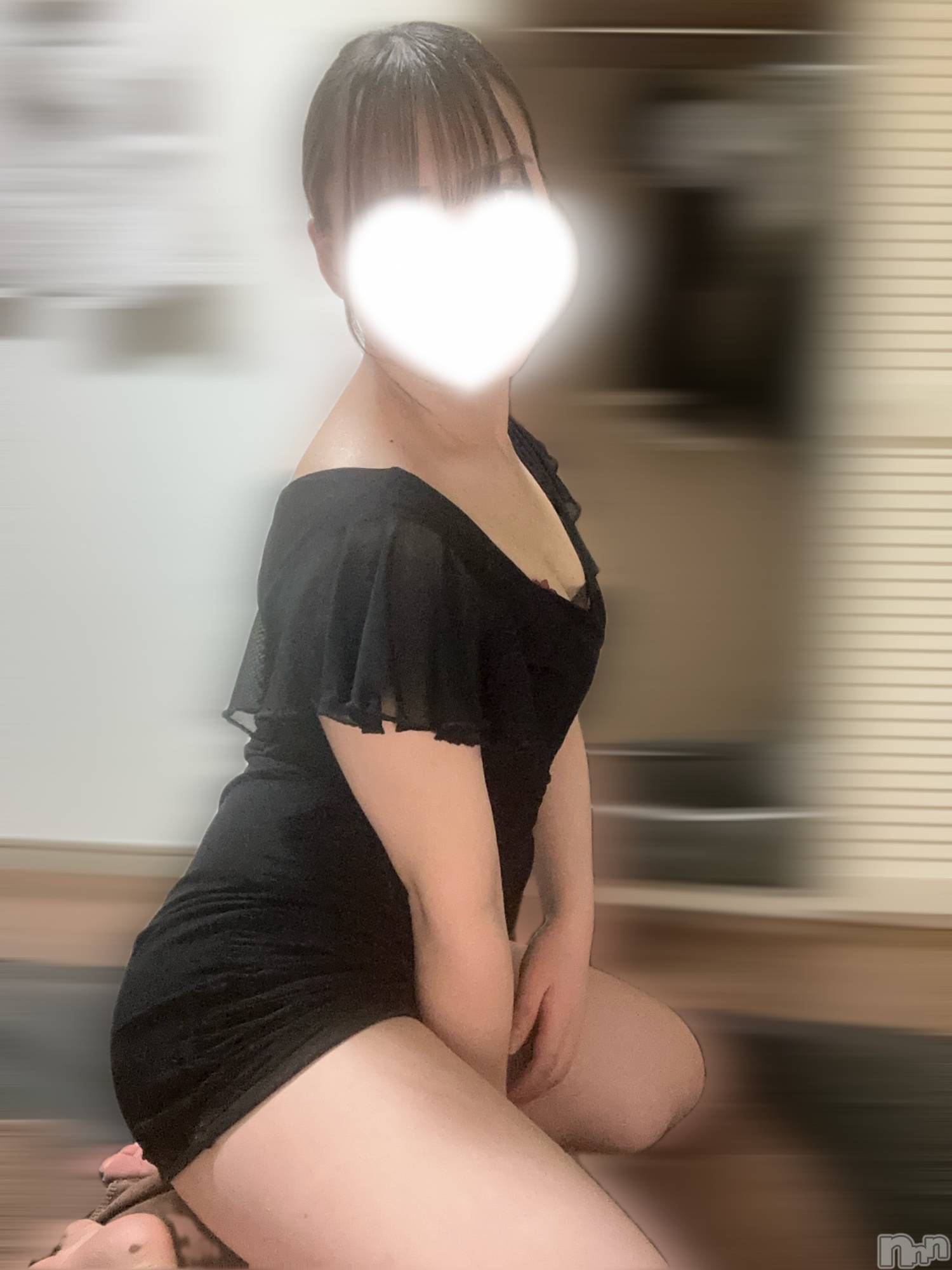 新潟メンズエステMen's Spa 神の手(メンズスパカミノテ)【新人】朝宮しおん(21)の2026年4月6日写メブログ「みてきたよ🌸」