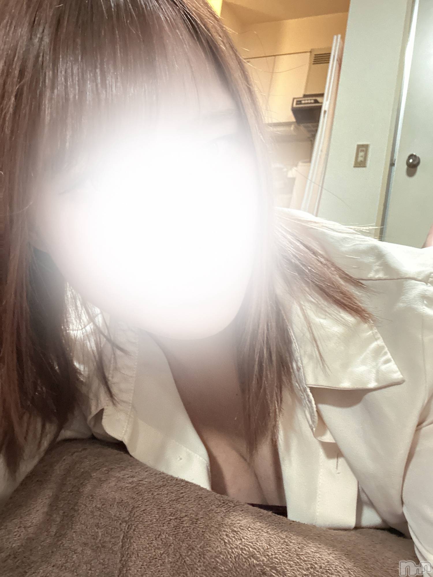 新潟メンズエステTHE PREMIUM SPA(ザ プレミアムスパ)朝宮しおん(21)の2026年5月12日写メブログ「復活✨」