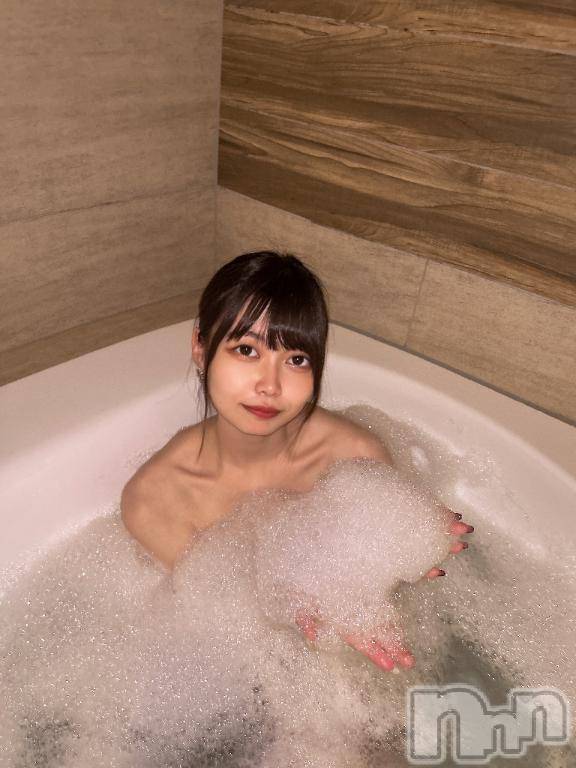 長岡デリヘルROOKIE(ルーキー)みくる☆プラチナ(23)の2025年11月3日写メブログ「0時ホテル🧸💌」