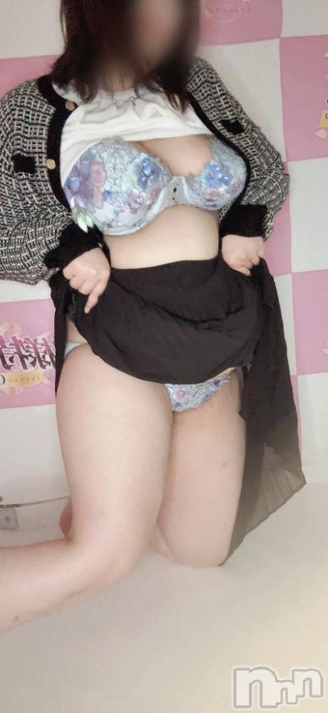 新潟デリヘル奥様特急 新潟店(オクサマトッキュウニイガタテン) るるな(23)の11月14日写メブログ「モナコ💖N様」