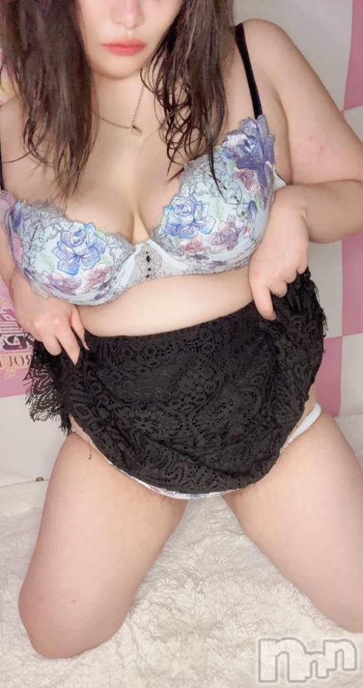 新潟デリヘル奥様特急 新潟店(オクサマトッキュウニイガタテン) るるな(23)の11月17日写メブログ「エンペラー💖W様」