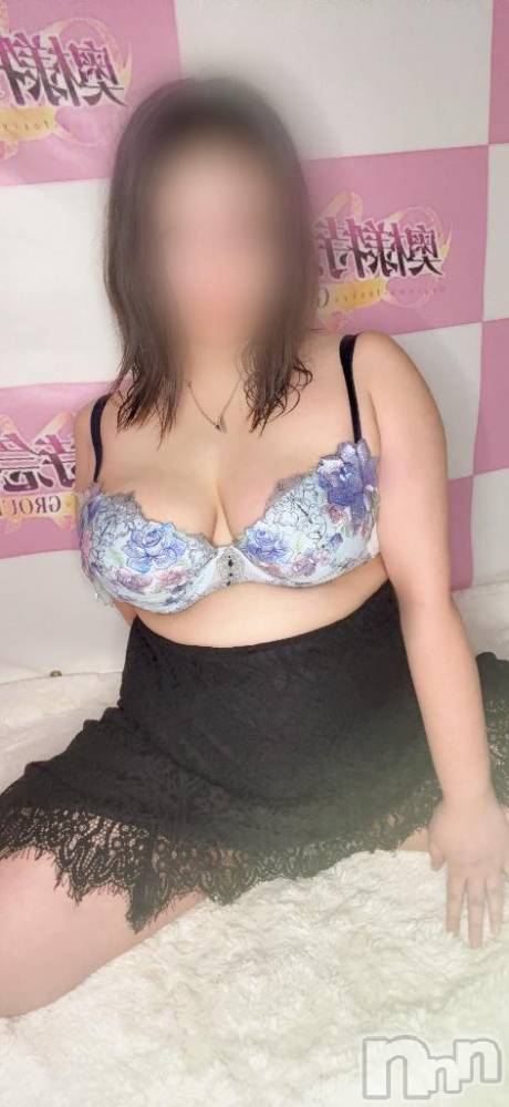 新潟デリヘル奥様特急 新潟店(オクサマトッキュウニイガタテン) るるな(23)の11月17日写メブログ「さくら💖U様」