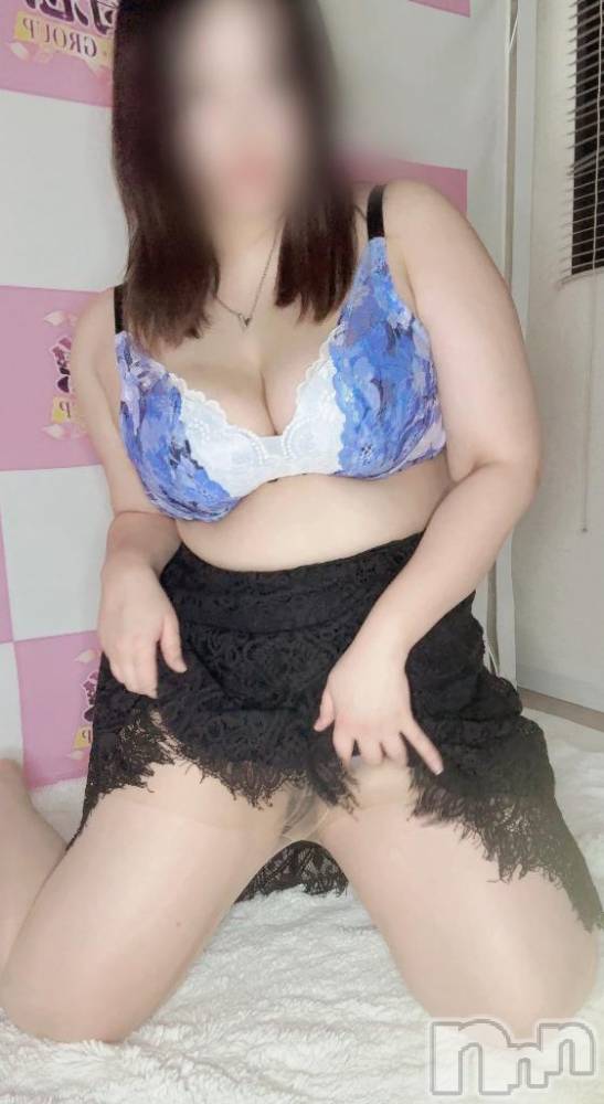 新潟デリヘル奥様特急 新潟店(オクサマトッキュウニイガタテン) るるな(23)の11月30日写メブログ「（土）クラウン💖H様」