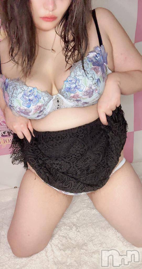 新潟デリヘル奥様特急 新潟店(オクサマトッキュウニイガタテン)るるな(23)の2025年11月17日写メブログ「エンペラー💖W様」