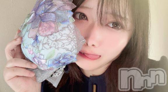 新潟デリヘル奥様特急 新潟店(オクサマトッキュウニイガタテン)るるな(23)の2025年11月20日写メブログ「🤦‍♂この前はしてくれたのにな…🤦‍♂」