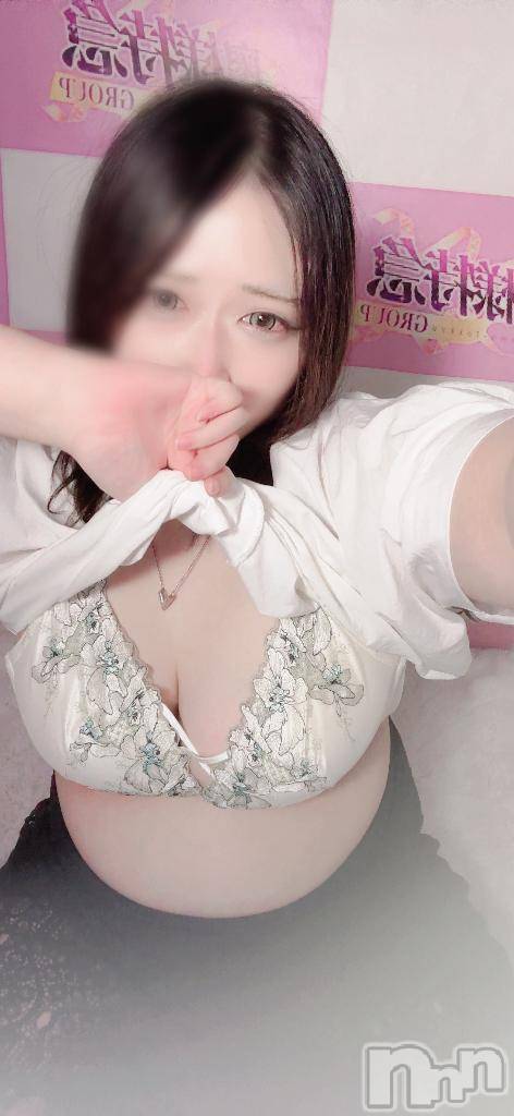 新潟デリヘル奥様特急 新潟店(オクサマトッキュウニイガタテン)るるな(23)の2025年12月8日写メブログ「（土）ビオラ💖M様」