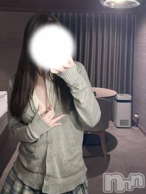 新潟デリヘル 新潟風俗Noel-ノエル-(ノエル) 体験みれい(18)の11月29日写メブログ「制服🤍」