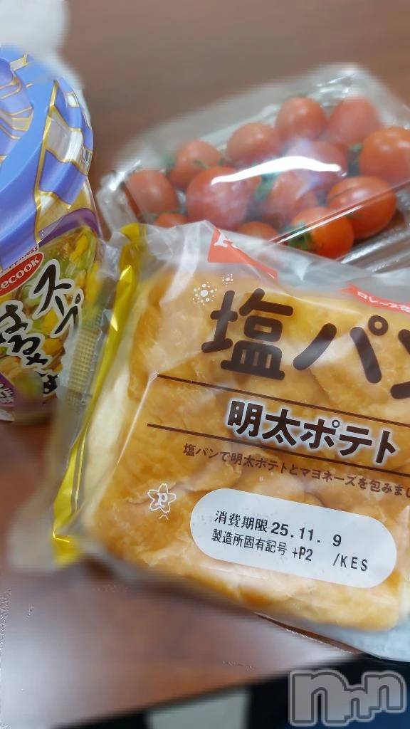 新潟デリヘル新潟市鳥屋野潟ちゃんこ(ニイガタシトヤノガタチャンコ)ねね(30)の2025年11月8日写メブログ「今日のお昼ごはんはこーれ♡」