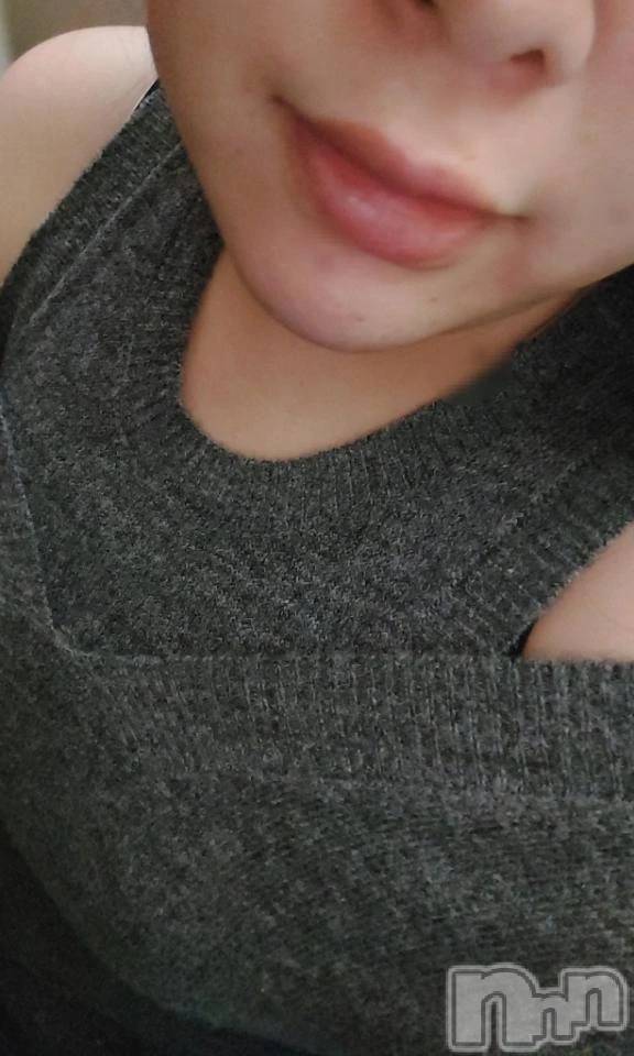 新潟デリヘル新潟市鳥屋野潟ちゃんこ(ニイガタシトヤノガタチャンコ)ねね(30)の2025年12月26日写メブログ「お腹すいたぁ～」