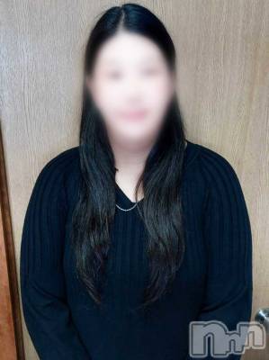 ねね(30) 身長165cm、スリーサイズB110(F).W90.H110。新潟デリヘル 新潟市鳥屋野潟ちゃんこ(ニイガタシトヤノガタチャンコ)在籍。