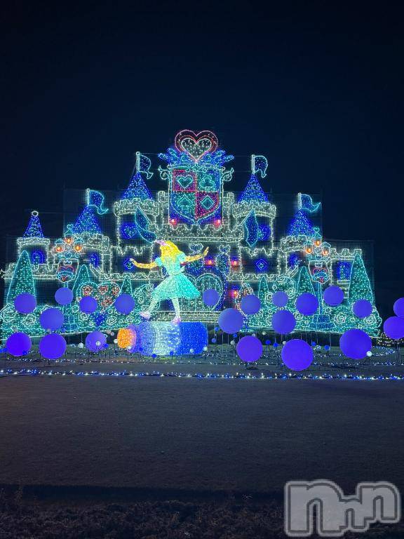 上田発デリヘルBIBLE～奥様の性書～(バイブル～オクサマノセイショ～)☆アリサ☆体験奥様(37)の2025年12月20日写メブログ「デート」