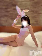 長岡デリヘルROOKIE(ルーキー) はるか(20)の11月1日写メブログ「1人になると、、🐰🥕」